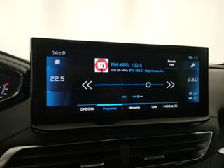 PEUGEOT 3008 usata, con Park Distance Control