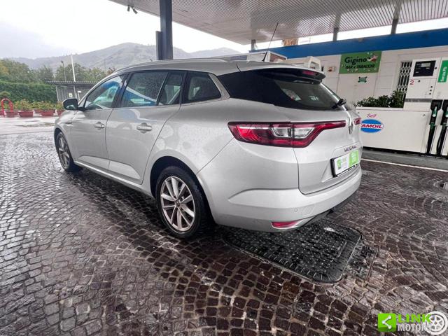 RENAULT Megane usata, con Climatizzatore