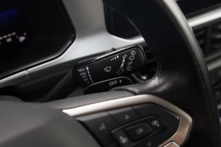 VOLKSWAGEN T-Roc usata, con Autoradio digitale