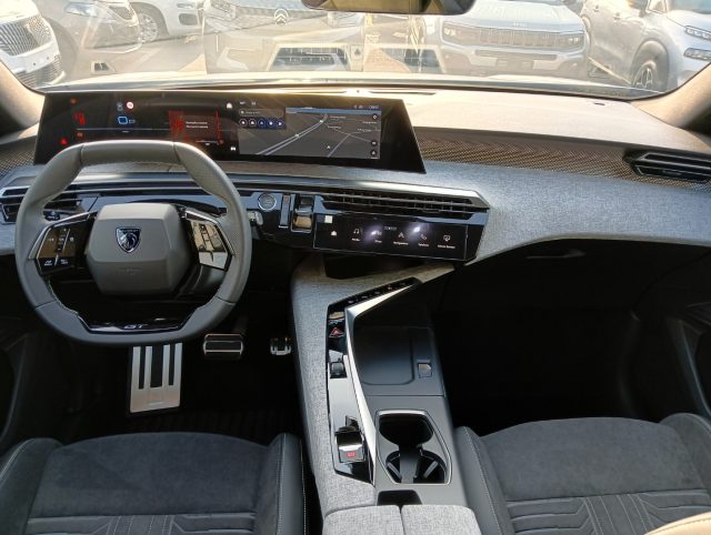 PEUGEOT 5008 usata, con Climatizzatore