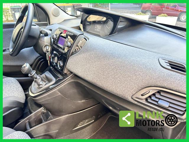 LANCIA Ypsilon usata 29