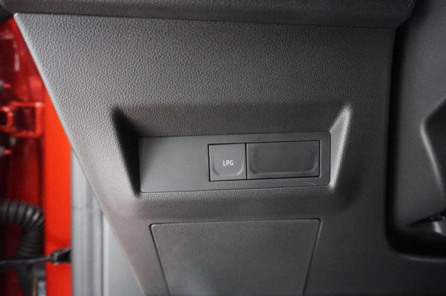 RENAULT Captur usata, con Vivavoce