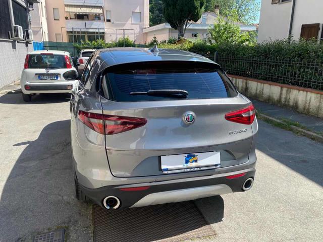 ALFA ROMEO Stelvio usata 4