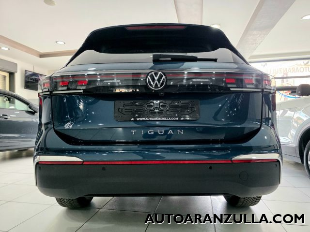 VOLKSWAGEN Tiguan usata, con Portellone posteriore elettrico