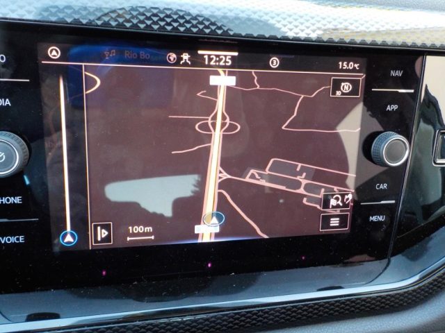 VOLKSWAGEN Taigo usata, con Vivavoce