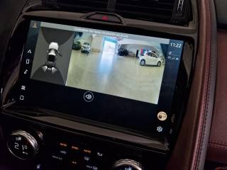 JAGUAR E-Pace usata, con Volante in pelle