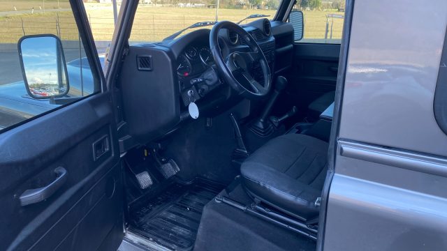 LAND ROVER Defender usata 19