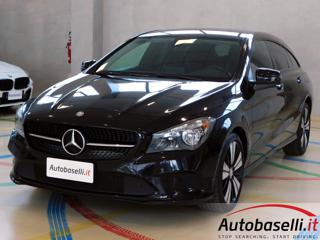 MERCEDES-BENZ CLA 200 usata, con USB
