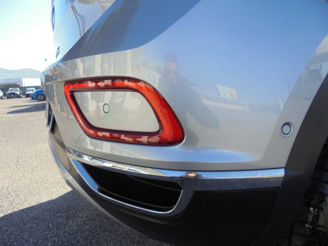 VOLKSWAGEN T-Roc usata, con Sensori di parcheggio posteriori