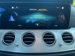 MERCEDES-BENZ E 220 usata, con Interni in pelle