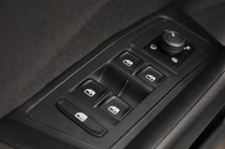 VOLKSWAGEN T-Roc usata, con Specchietti laterali elettrici