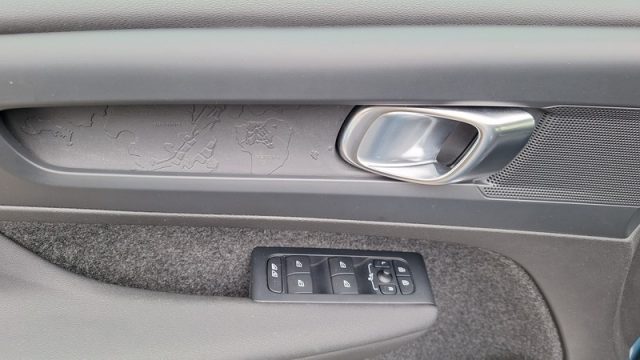 VOLVO XC40 usata, con Controllo automatico clima