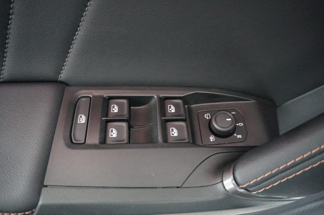 CUPRA Formentor usata, con USB