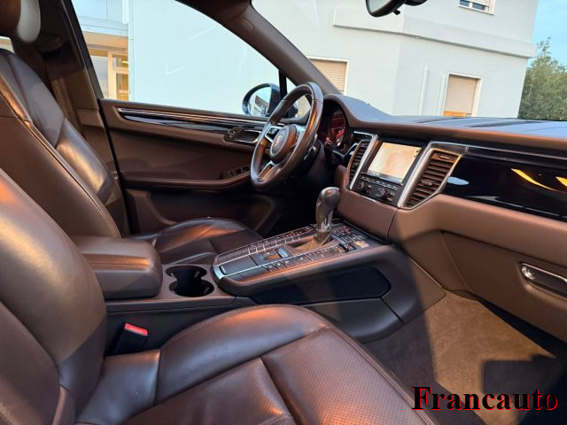 PORSCHE Macan usata, con Boardcomputer
