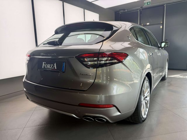 MASERATI Levante usata, con Portellone posteriore elettrico