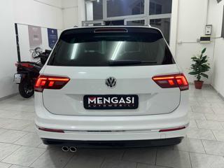 VOLKSWAGEN Tiguan usata, con Controllo automatico clima