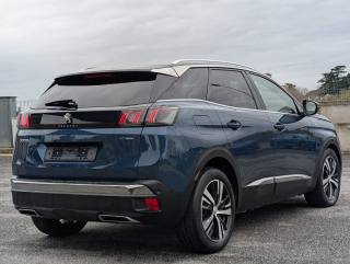 PEUGEOT 3008 usata, con Airbag
