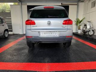 VOLKSWAGEN Tiguan usata, con Bracciolo