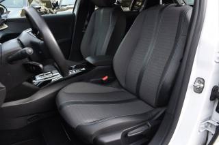 PEUGEOT 208 usata, con Autoradio