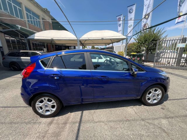 FORD Fiesta usata, con ESP