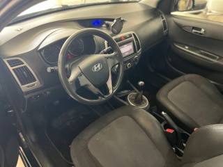 HYUNDAI i20 usata, con Climatizzatore