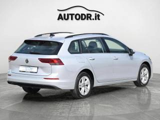 VOLKSWAGEN Golf Variant usata, con Luci diurne LED