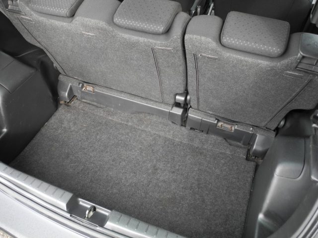 TOYOTA Yaris usata, con Lettore CD