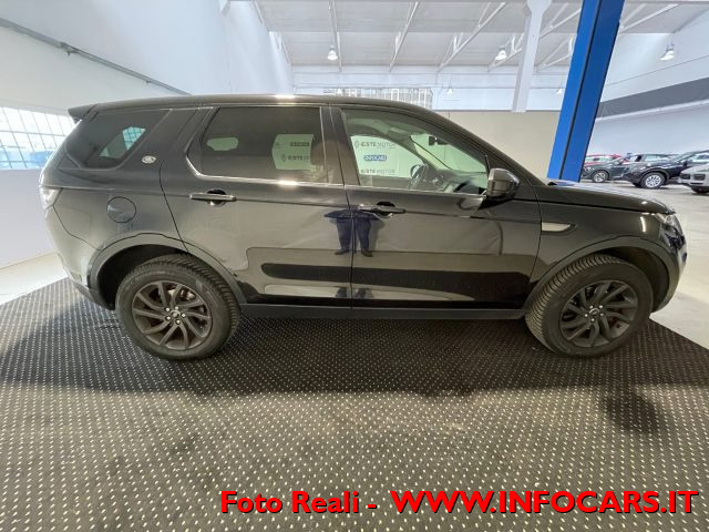 LAND ROVER Discovery Sport usata, con USB