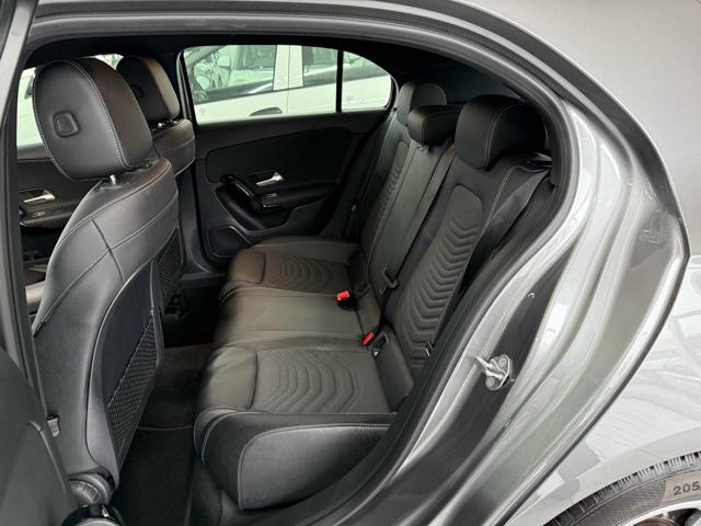 MERCEDES-BENZ A 180 usata, con Fari LED