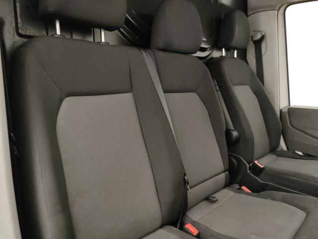 VOLKSWAGEN Crafter usata 34