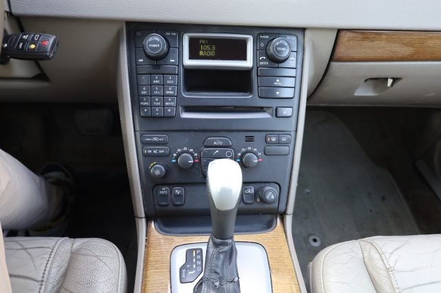 VOLVO XC90 usata, con Volante multifunzione