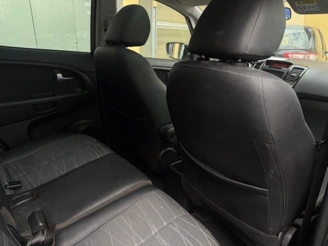 KIA Venga usata, con Controllo automatico clima