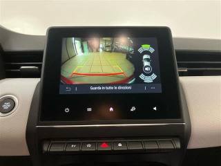 RENAULT Clio usata, con Fari LED