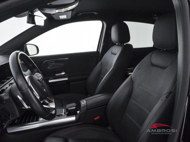 MERCEDES-BENZ GLA 200 usata 8
