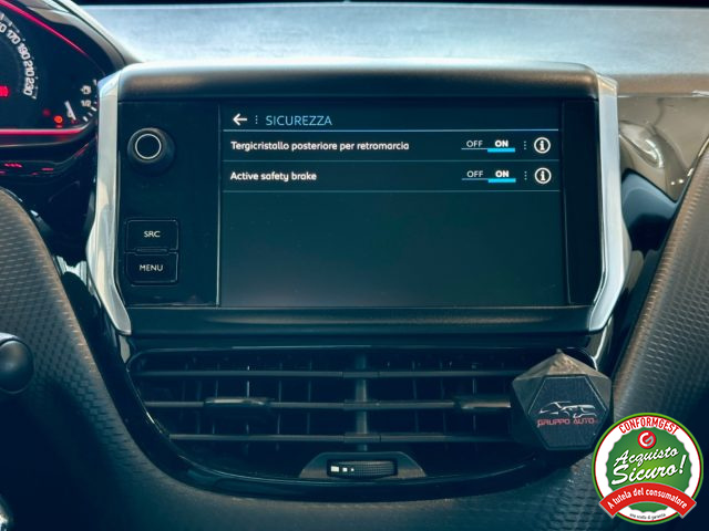 PEUGEOT 2008 usata, con Park Distance Control
