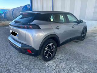 PEUGEOT 2008 usata, con Airbag