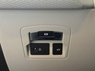 LAND ROVER Range Rover Velar usata, con ESP