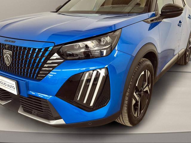PEUGEOT 2008 usata, con Autoradio digitale