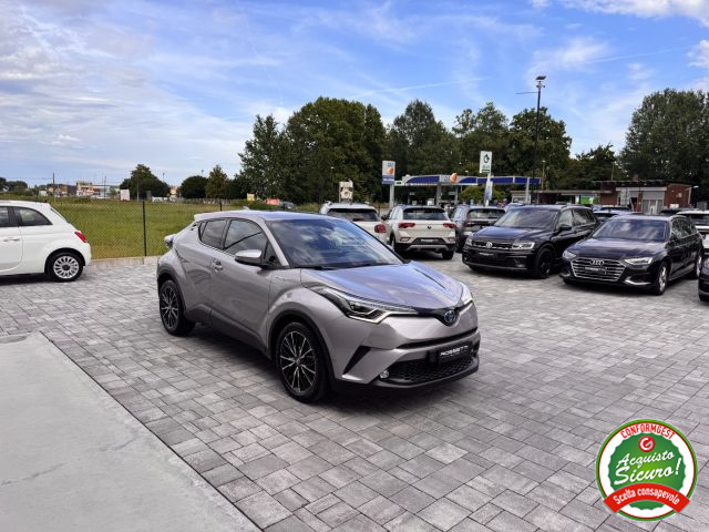 TOYOTA C-HR usata, con Autoradio
