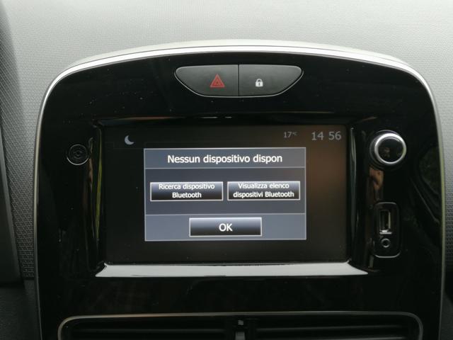 RENAULT Clio usata, con USB