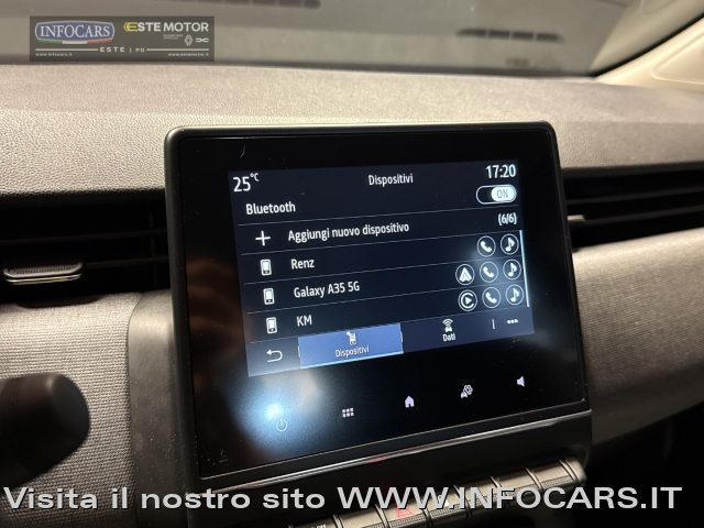 RENAULT Clio usata, con Volante in pelle