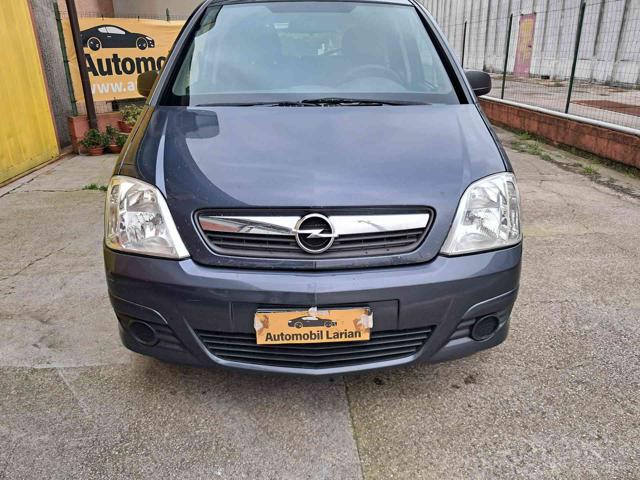 OPEL Meriva usata, con Airbag
