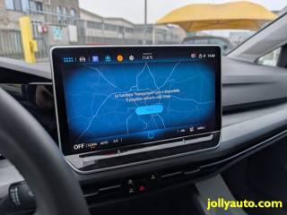 VOLKSWAGEN Golf usata, con Sistema di navigazione