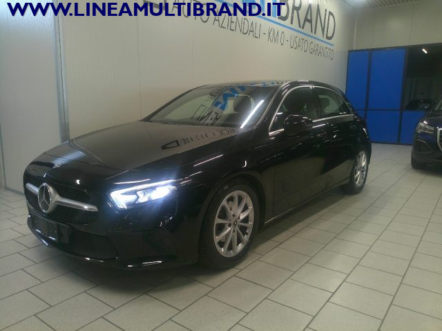 MERCEDES-BENZ A 180 usata, con Leve al volante