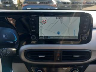 HYUNDAI i10 usata, con Sensori di parcheggio posteriori