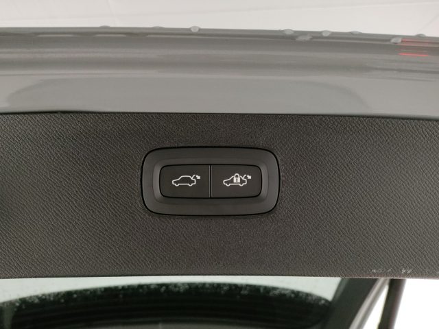 VOLVO XC90 usata, con Trazione integrale