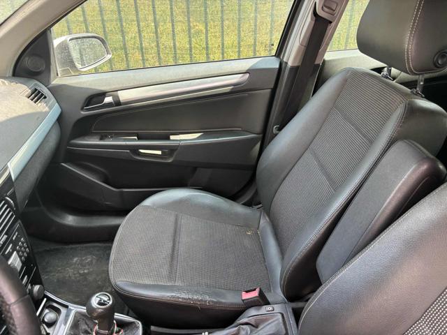 OPEL Astra usata, con Autoradio