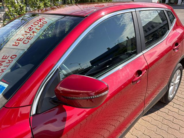 NISSAN Qashqai usata, con Sedile posteriore sdoppiato