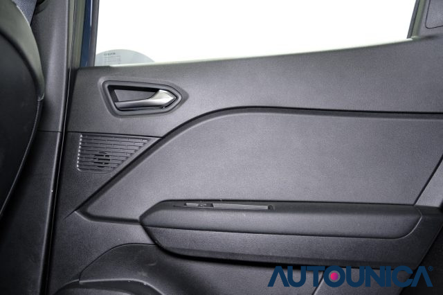 RENAULT Captur usata, con Airbag testa