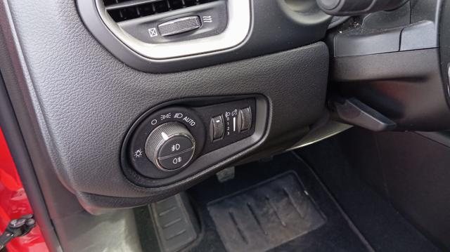 JEEP Renegade usata, con USB